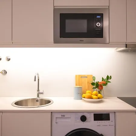 Nomad Apartment, By Bolhao Residences