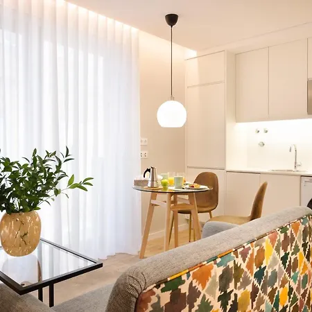 Nomad Apartment, By Bolhao Residences *