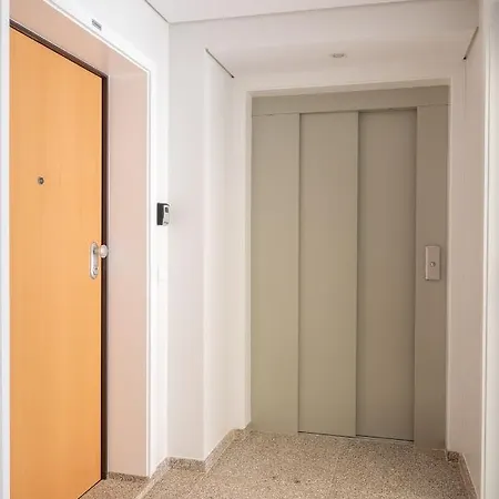 Nomad Apartment, By Bolhao Residences *