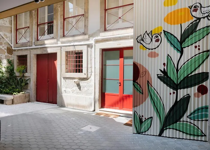 Nomad Apartment, By Bolhao Residences 아파트 *